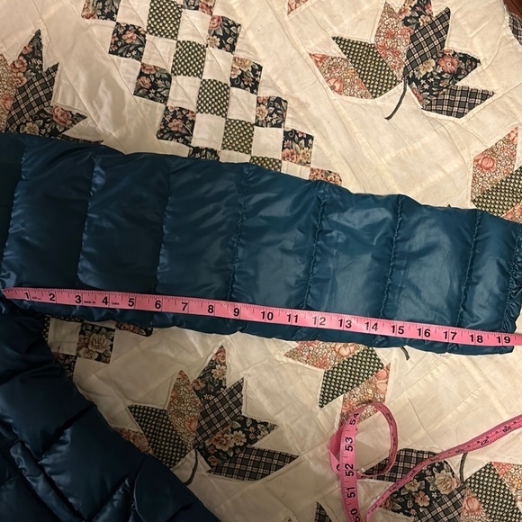 Betsy Johnson | Teal Puffer Jacket with Hood - Picture 8 of 13